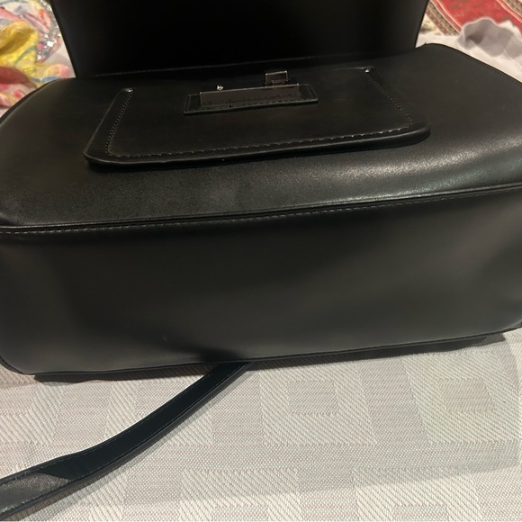 Catherine Malandrino Handbag - Picture 9 of 13